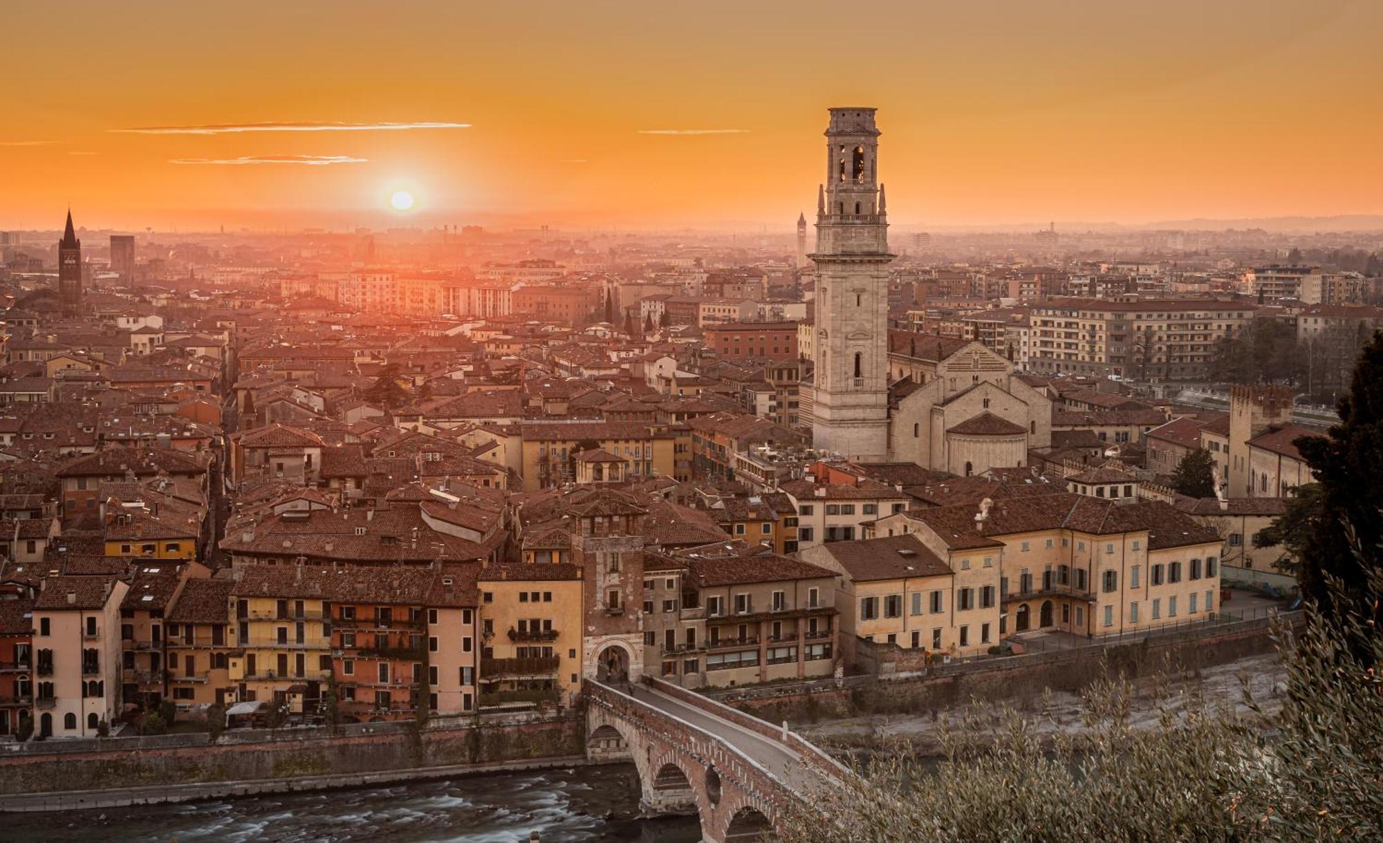 Corso Cavour Luxury Apartment Verona Kültér fotó